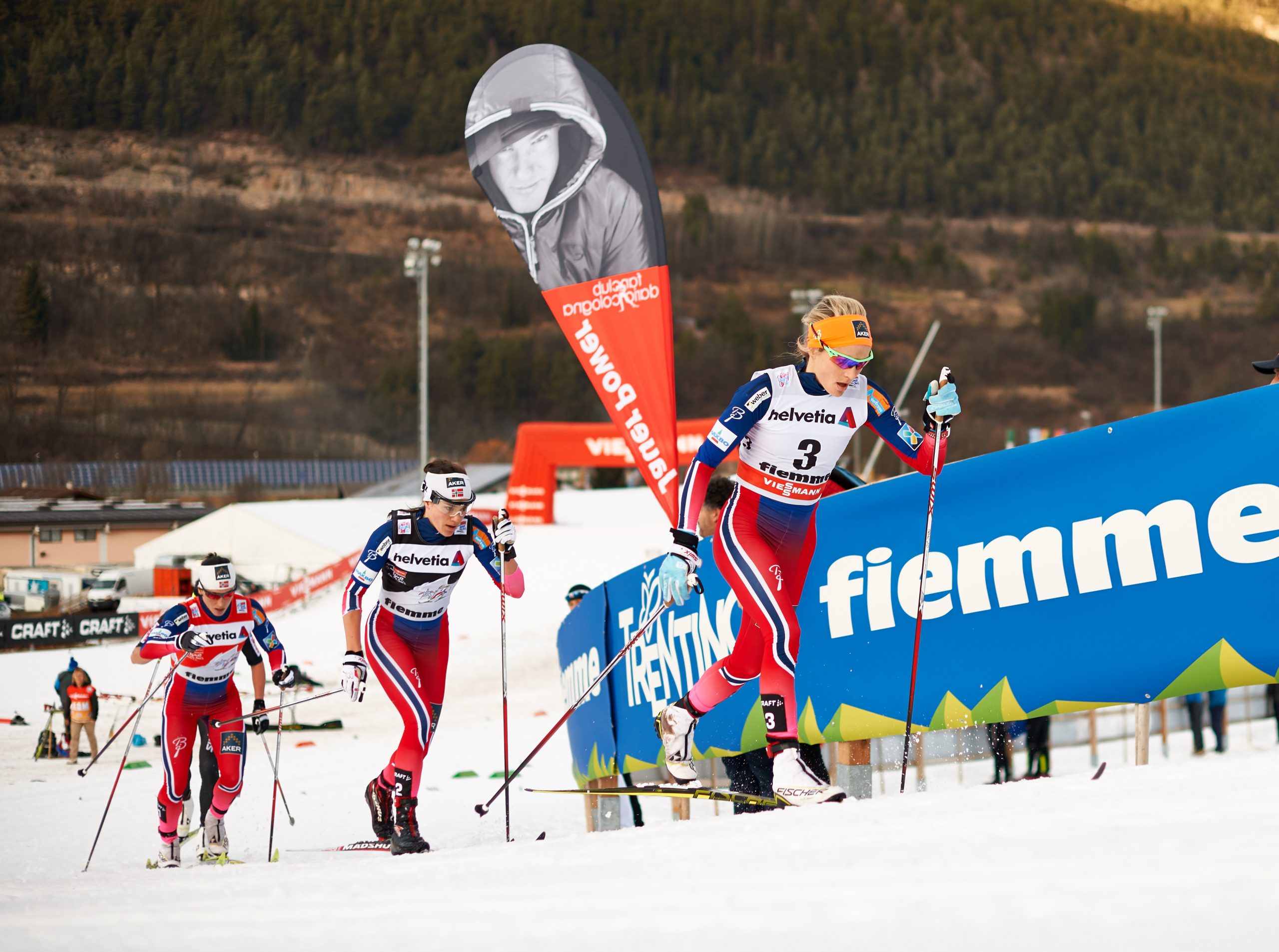 Le atlete norvegesi, regine del Tour de Ski 2015.